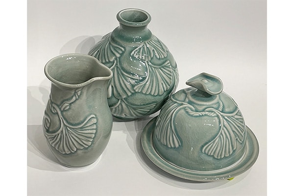 Porcelain functional pottery — Linda Heisserman